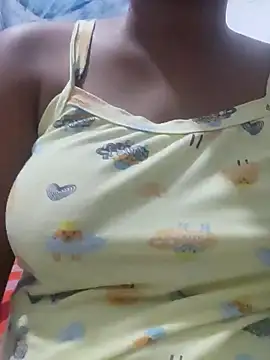 Snapshot of Kunchiii chatting on February 2025 01:21:02 PM Kunchiii online show from February 2025 01:21:02 PM