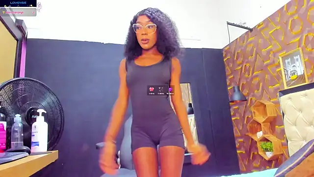 deyy madissonn online show from January 2025 08:29:01 PM