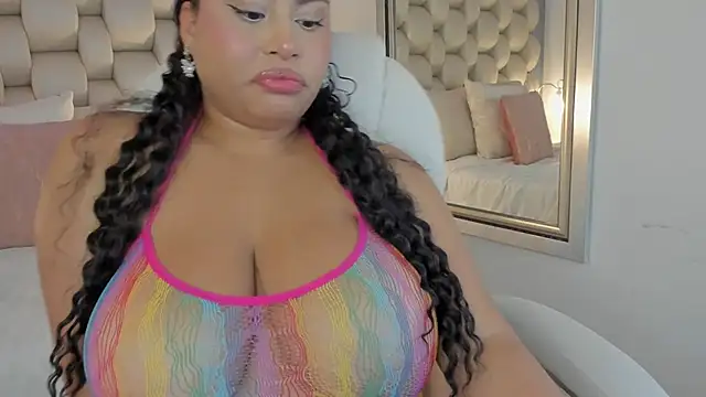 Snapshot of Helleamazing chatting on March 2025 04:36:02 AM Helleamazing online show from March 2025 04:36:02 AM