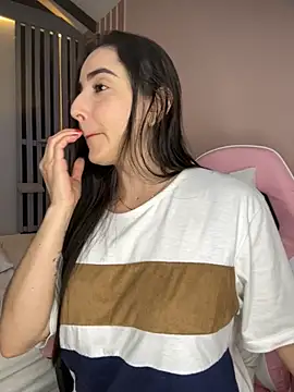 Victoria-And1 online show from October 2025 01:16:02 AM