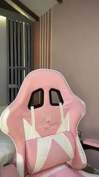 Victoria-And1 online show from January 2026 02:07:01 AM