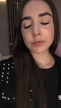 Victoria-And1 online show from November 2025 02:45:02 AM