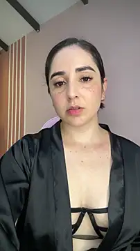 Victoria-And1 online show from November 2025 01:20:01 AM