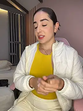 Victoria-And1 online show from April 2026 01:11:02 AM