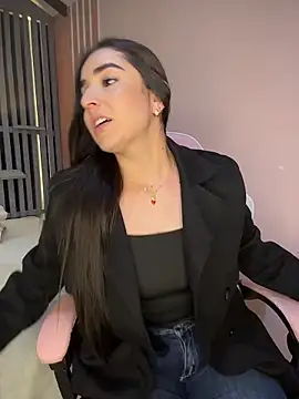 Victoria-And1 online show from February 2026 01:18:02 AM