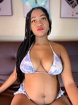 AleezaFrench online show from April 2026 01:39:02 PM