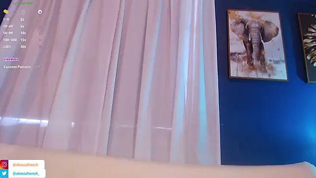 Snapshot of AleezaFrench chatting on March 2025 04:47:01 PM AleezaFrench online show from March 2025 04:47:01 PM