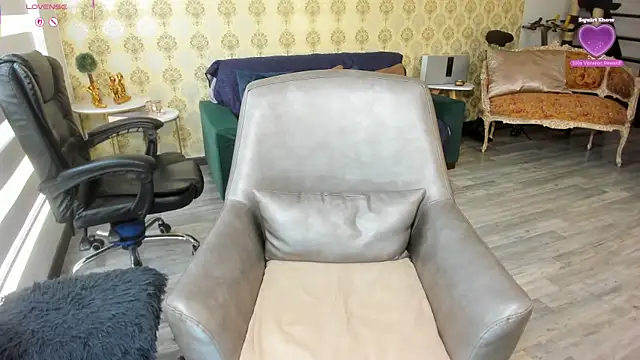  angelina class 7 online show from November 2025 04:33:01 PM