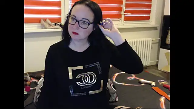 Snapshot of Alexie33 chatting on November 2025 11:03:01 AM Alexie33 online show from November 2025 11:03:01 AM