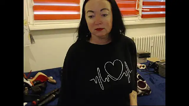 Snapshot of Alexie33 chatting on November 2025 09:09:01 AM Alexie33 online show from November 2025 09:09:01 AM