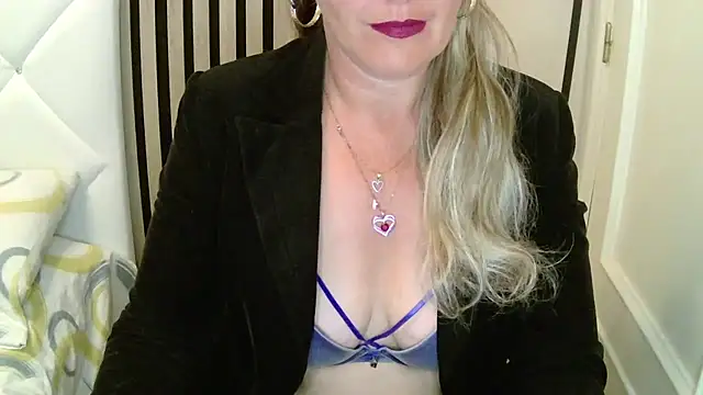 xxNoeliaxx online show from March 2026 06:48:02 AM