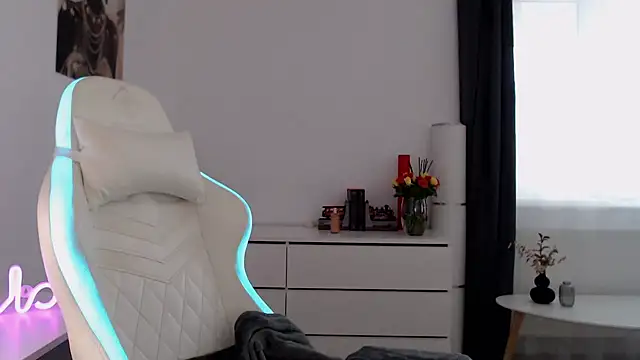 Simply the best online show from November 2025 11:25:02 AM