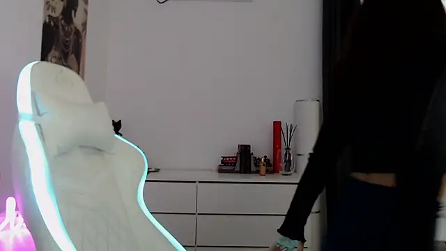 Simply the best online show from November 2025 02:06:01 PM