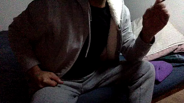 Snapshot of molozeb chatting on October 2025 11:17:01 PM molozeb online show from October 2025 11:17:01 PM