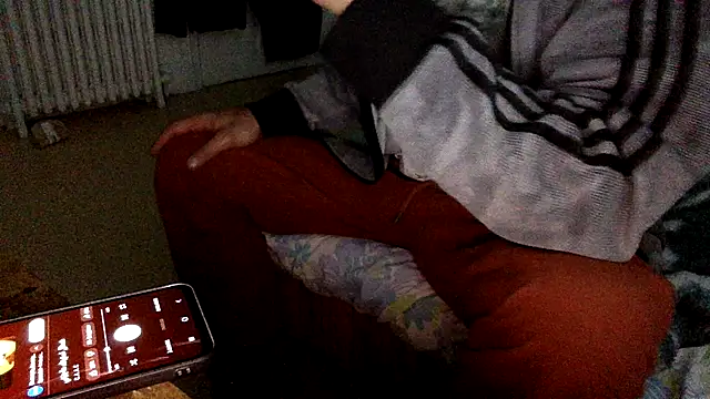 Snapshot of molozeb chatting on October 2025 09:48:02 PM molozeb online show from October 2025 09:48:02 PM