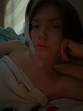 Snapshot of Lisaaa_Alisa chatting on July 2026 11:11:02 PM Lisaaa Alisa online show from July 2026 11:11:02 PM