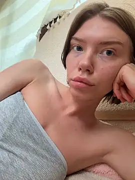 Snapshot of Lisaaa_Alisa chatting on July 2026 11:49:01 AM Lisaaa Alisa online show from July 2026 11:49:01 AM