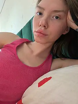 Snapshot of Lisaaa_Alisa chatting on June 2026 08:25:01 AM Lisaaa Alisa online show from June 2026 08:25:01 AM