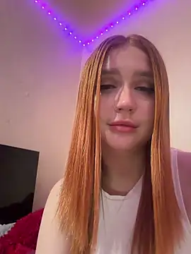 oliviiaa online show from May 2026 09:20:02 PM