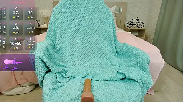 oliviiaa online show from October 2025 12:25:01 AM