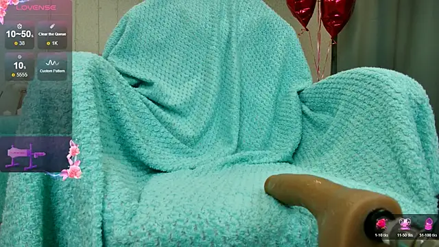 oliviiaa online show from March 2026 12:15:02 AM