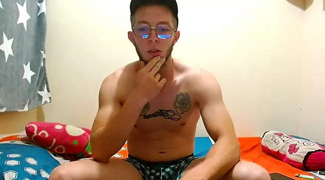 Snapshot of king-Randal chatting on February 2025 05:26:02 AM king-Randal online show from February 2025 05:26:02 AM