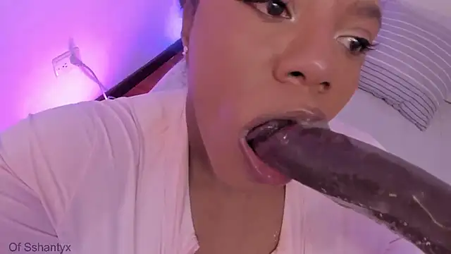 Sexyshantal  online show from July 2026 07:13:01 PM