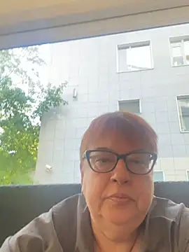 Klio5678 online show from June 2026 03:35:02 PM