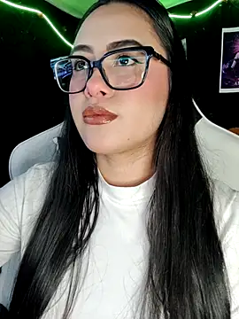 Snapshot of Janna_mnt chatting on October 2025 02:56:02 AM Janna mnt online show from October 2025 02:56:02 AM