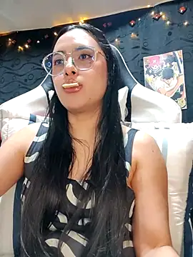 Snapshot of Janna_mnt chatting on February 2025 08:48:01 AM Janna mnt online show from February 2025 08:48:01 AM