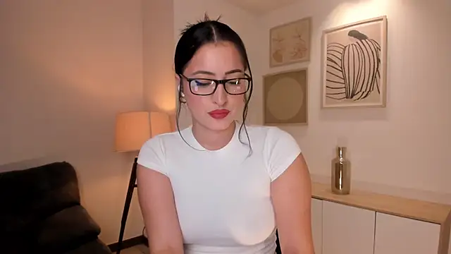 Snapshot of DominiqueVega chatting on January 2026 08:45:01 PM DominiqueVega online show from January 2026 08:45:01 PM