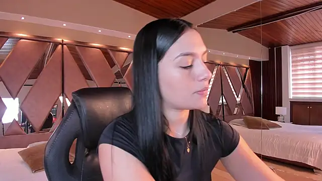 carina rossi online show from November 2025 01:12:01 PM