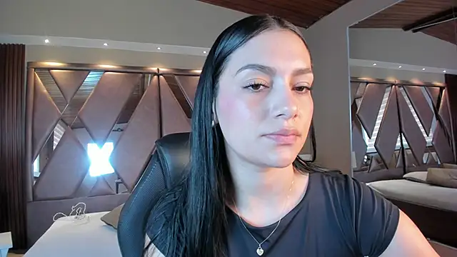 carina rossi online show from October 2025 01:09:01 PM