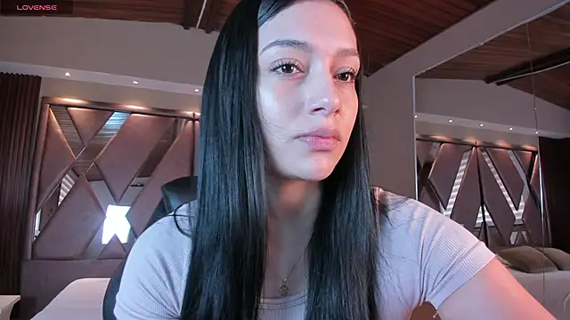 carina rossi online show from November 2025 12:38:01 PM