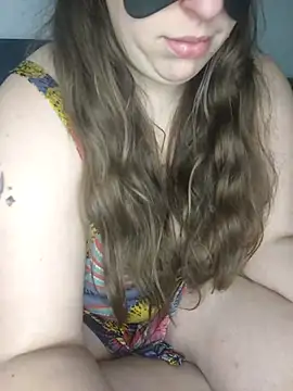 FrancaiseLynne online show from February 2025 04:13:02 PM