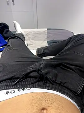 Snapshot of h0rnyguy001 chatting on October 2025 10:02:01 PM h0rnyguy001 online show from October 2025 10:02:01 PM