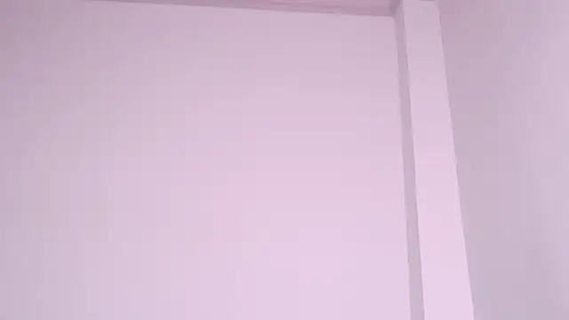 caarlywhitee online show from April 2026 01:31:02 AM