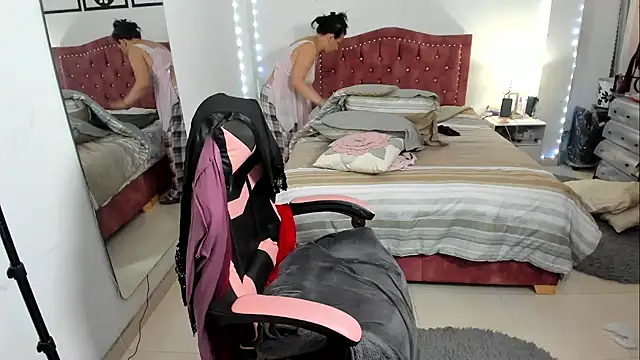 Marie Mature online show from October 2025 12:31:02 AM