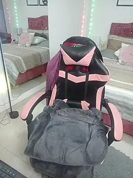 Marie Mature online show from April 2026 11:18:02 PM