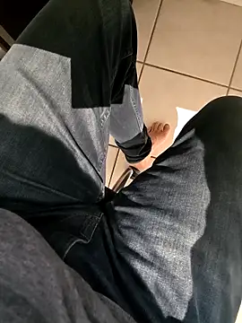 Lorent6969 online show from February 2026 01:19:02 PM