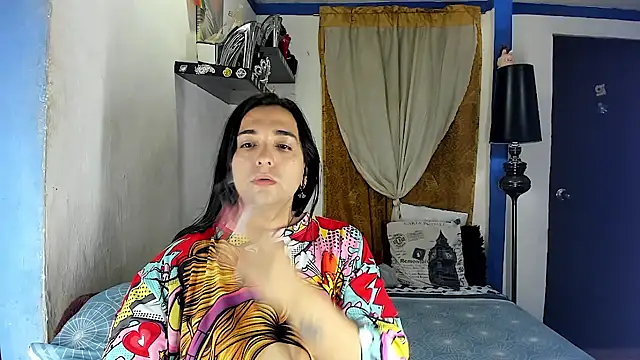 SARAMISHA online show from May 2026 07:55:02 PM