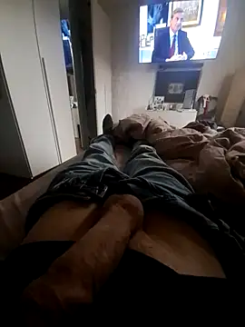 ciccio8907 online show from April 2026 11:15:01 AM