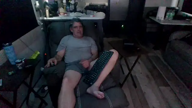 lateniter online show from February 2026 10:20:02 PM