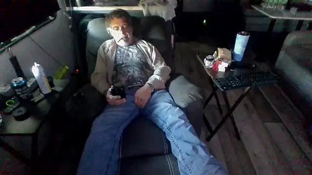 lateniter online show from March 2026 10:26:01 PM