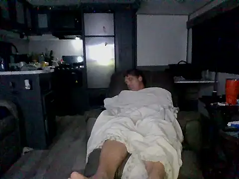 lateniter online show from December 2025 08:04:02 PM