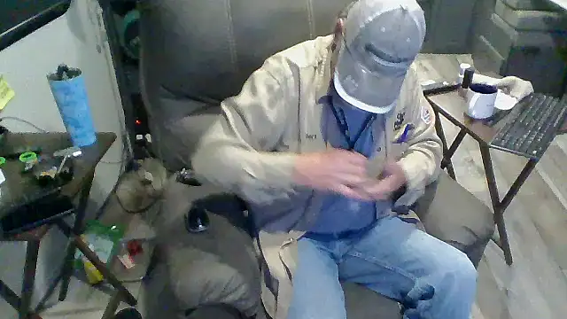 lateniter online show from April 2026 11:39:01 AM