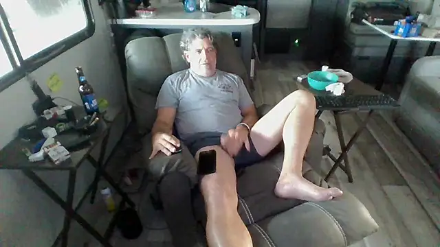 lateniter online show from April 2026 12:07:01 AM