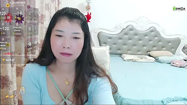 Snapshot of -Shirleyni_ chatting on November 2025 03:10:02 AM -Shirleyni online show from November 2025 03:10:02 AM