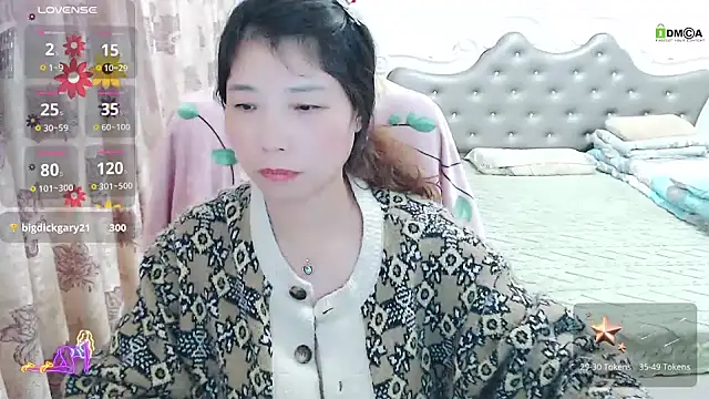 Snapshot of -Shirleyni_ chatting on December 2025 02:52:02 PM -Shirleyni online show from December 2025 02:52:02 PM