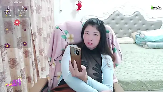 Snapshot of -Shirleyni_ chatting on December 2025 02:16:02 AM -Shirleyni online show from December 2025 02:16:02 AM